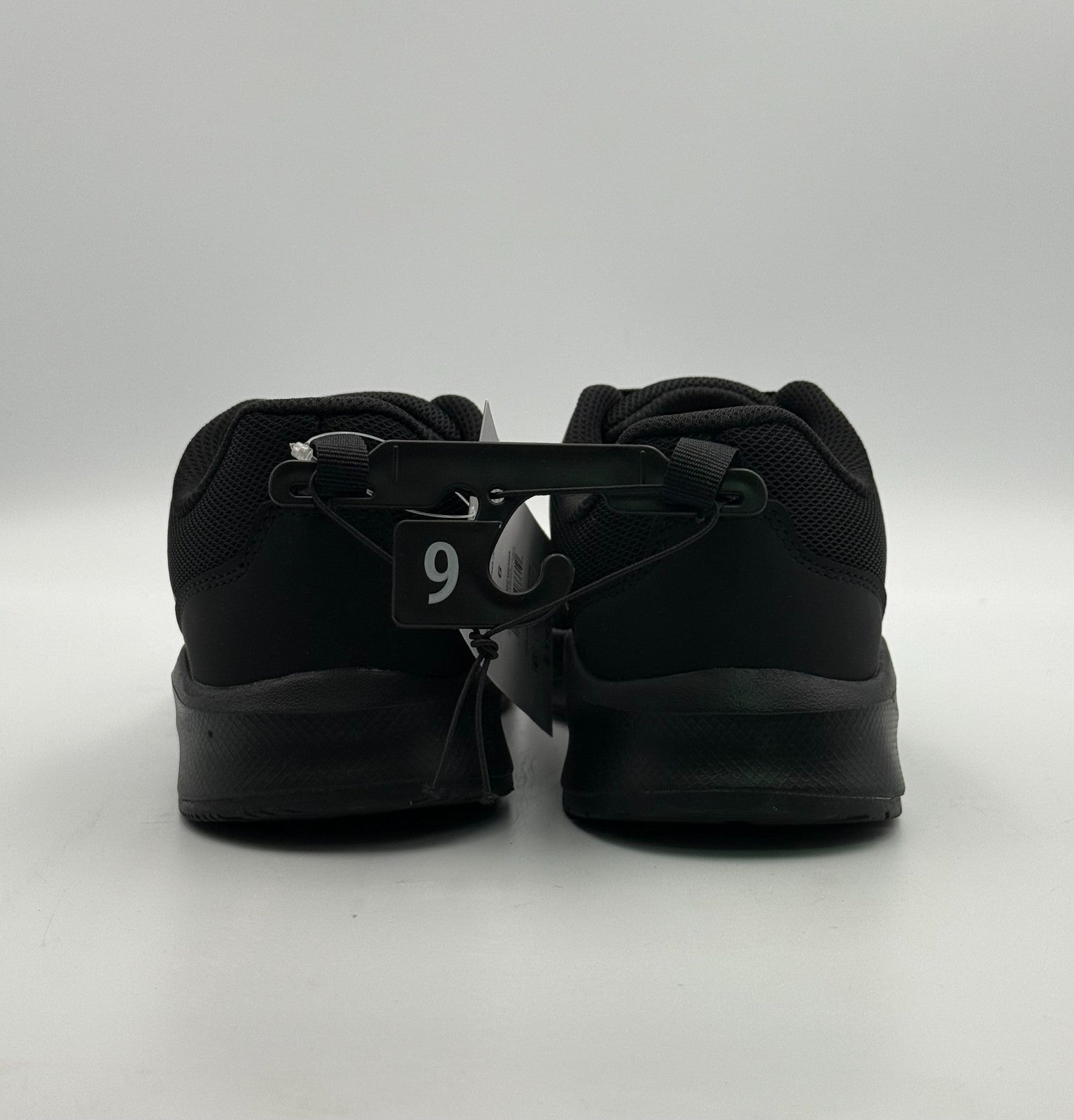 New Athletic Works Sneakers Women's 6 Black Mesh Lace Up Low Top Running Shoes