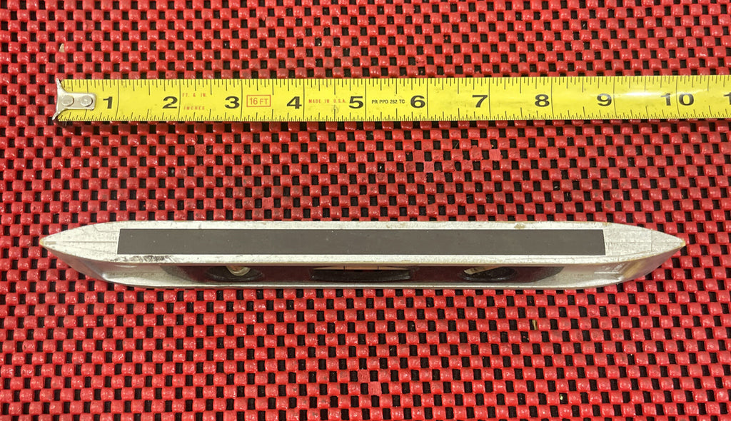 Vintage MD Macklanburg Duncan 9" magnetic Level - Made in USA M6
