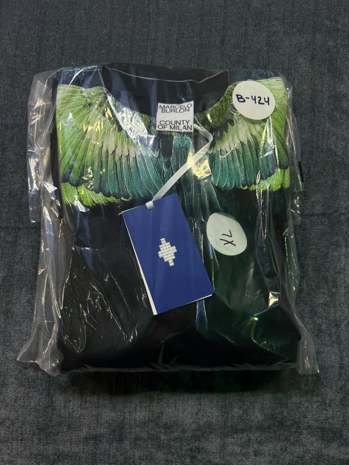 NWT Marcelo Burlon Icon Wings Sweatshirt Men's XL Black Regular Fit Crewneck