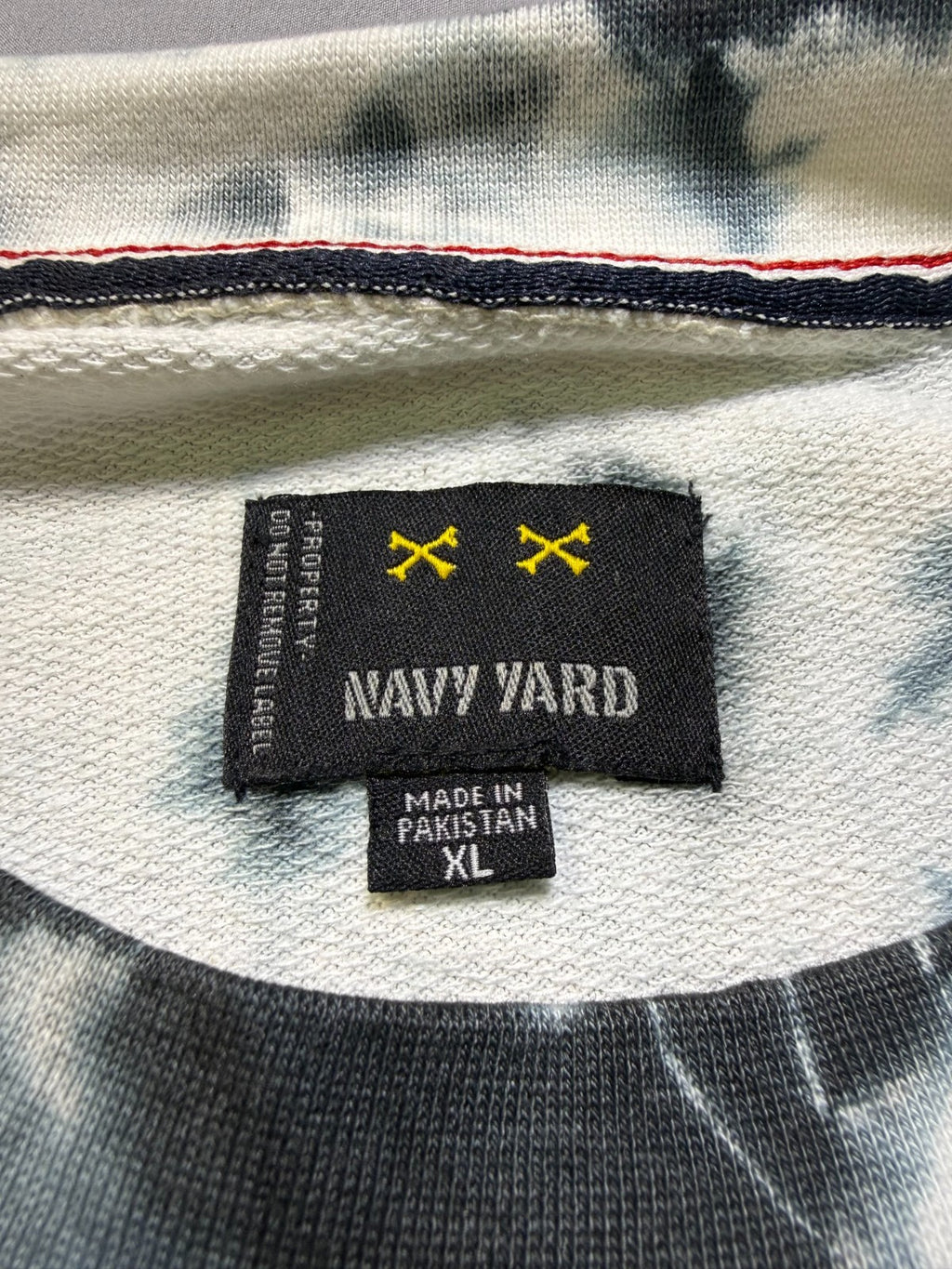 NWT Navy Yard Tie Dye Crew Neck Sweatshirt Men's X-Large Cream Black Long Sleeve
