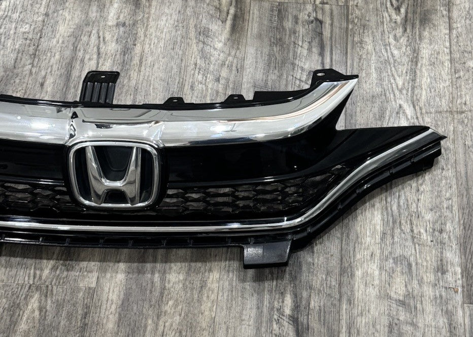 2018-2020 Honda Fit Front Bumper Grille Grill Chrome  OEM Genuine