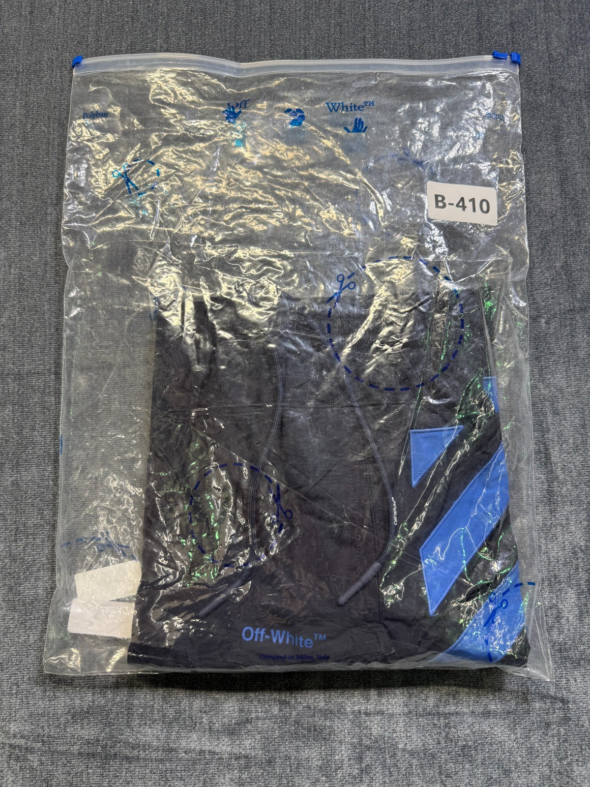 NEW Off-White Diagonal Outline Track Shorts Men's Small Black Logo Drawstring
