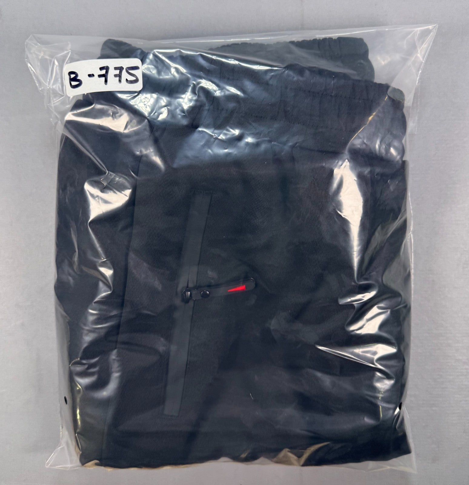 Men's Athletic Joggers Large Black Zipper Pockets Gym Track Pants 100% Polyester