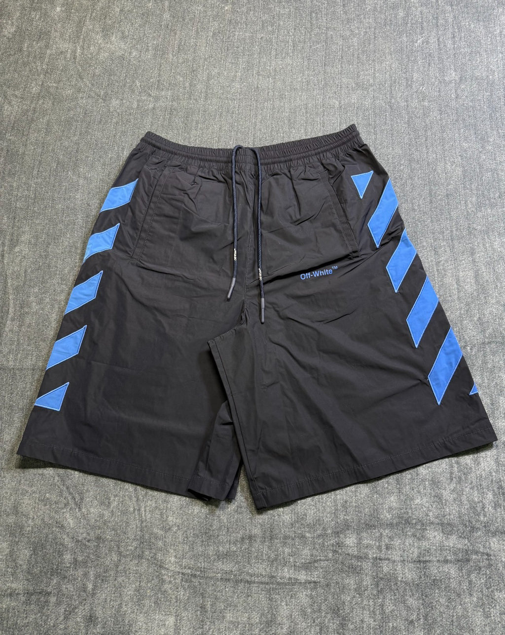 NEW Off-White Diagonal Outline Track Shorts Men's Small Black Logo Drawstring