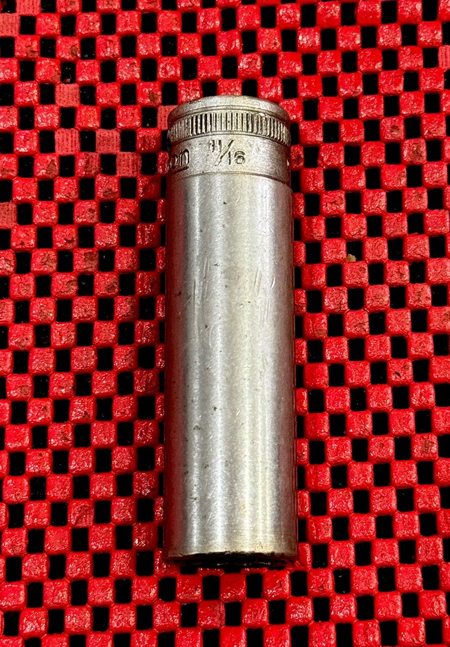 SNAP-ON TOOLS S-220 11/16" Vintage Deep Well Socket 1/2" DR 12pt MADE IN USA N2