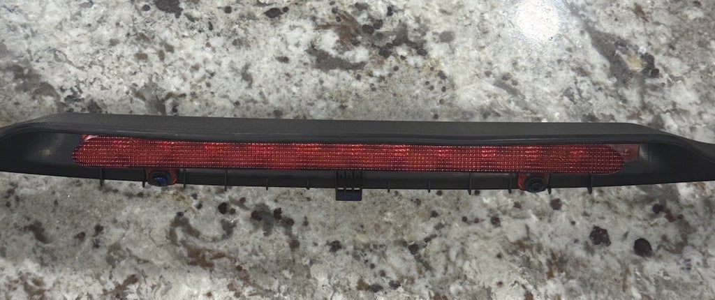 2007-2009 MINI COOPER S R56 REAR TAILGATE 3RD BRAKE LIGHT LAMP TRIM OEM GENUINE