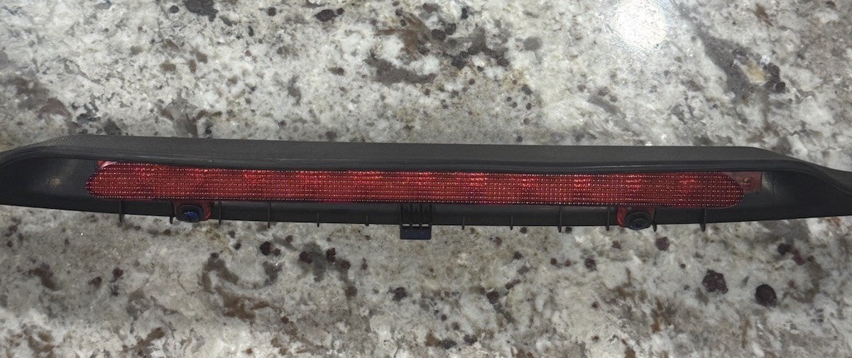 2007-2009 MINI COOPER S R56 REAR TAILGATE 3RD BRAKE LIGHT LAMP TRIM OEM GENUINE