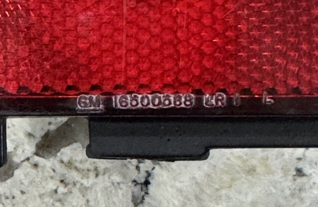 1988-1996 C4 Corvette Rear Bumper Side Marker Light Passenger Side RIGHT OEM GM