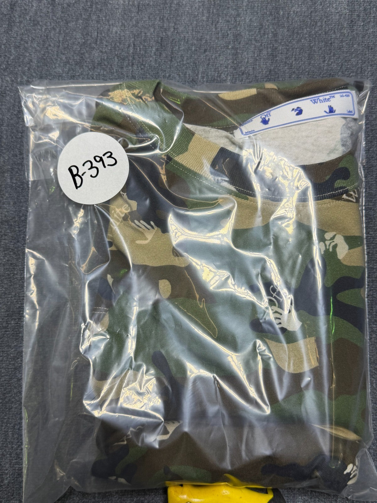 NWT Off-White Crew Neck Oversized T-Shirt Men's XL Green Camouflage Print Casual