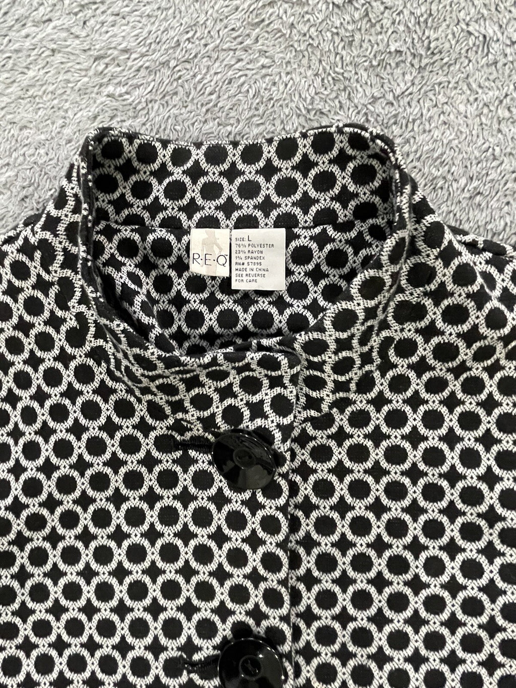REQ WOMENS SIZE LARGE BLACK & WHITE SWEATER BLAZER/CARDIGAN G5