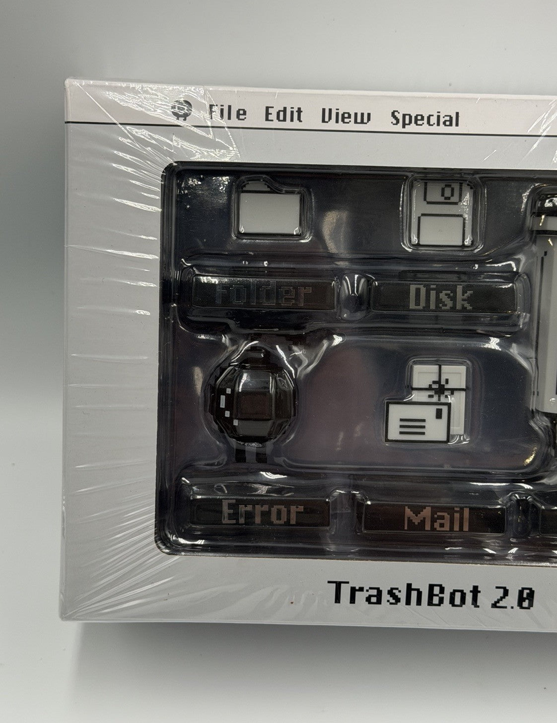 Trashbot 2.0 Stationery Set Retro Desk Organizer Classic Bot & Whiteboard NEW