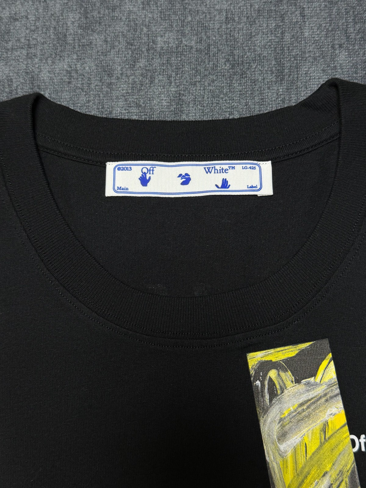 NWT Off-White Graphic T-Shirt Men's XL Black Short Sleeve Crew Neck 100% Cotton