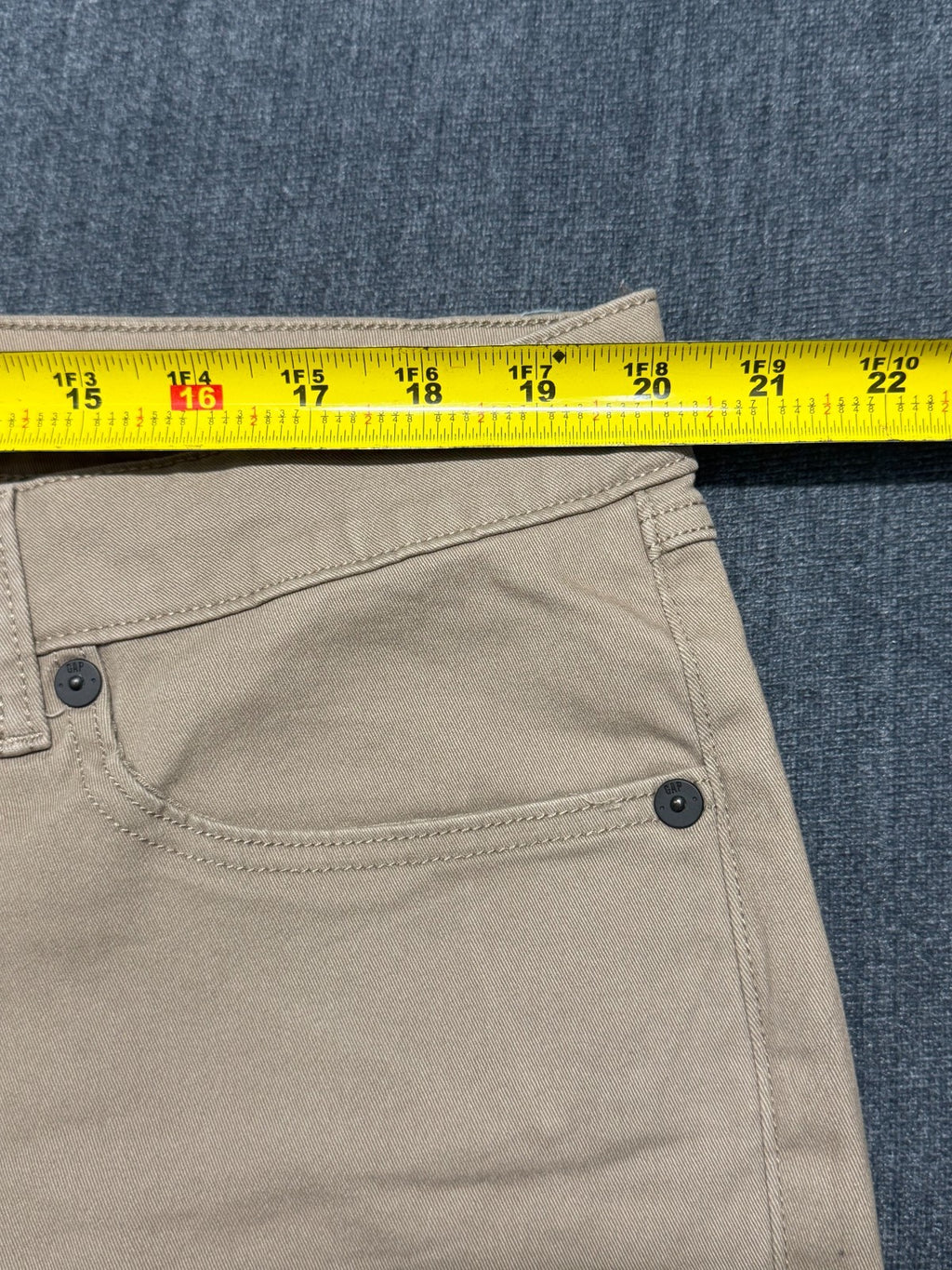 NWT Gap Slim Fit Stretch Twill Pants Men's 40x30 Khaki Zip-Fly Classic 5-Pockets