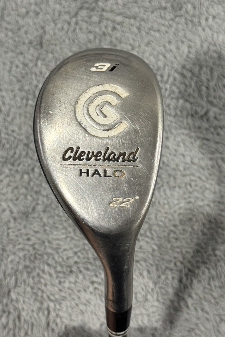 Cleveland Halo 3i Hybrid 22 Degree Regular Flex Graphite RH Lamkin Golf Club