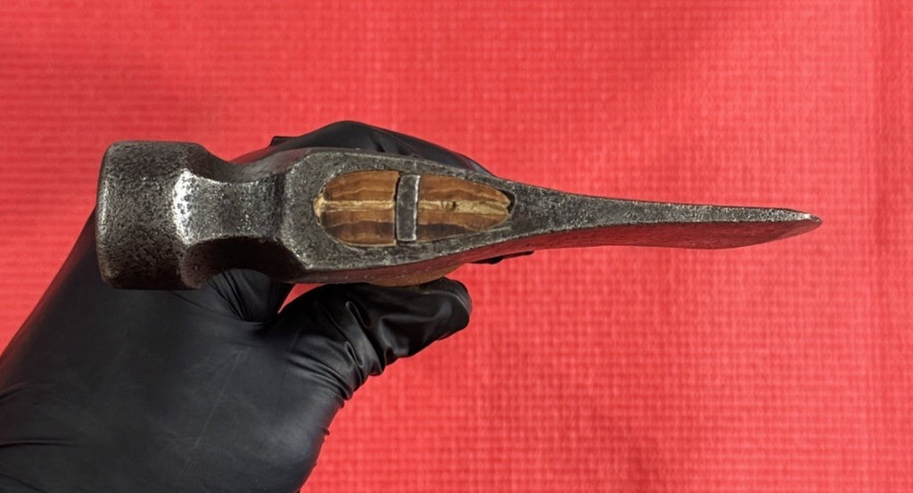 Vintage KELLY Axe & Tool Co. VANADIUM Embossed Carpenter Hatchet USA Super Clean