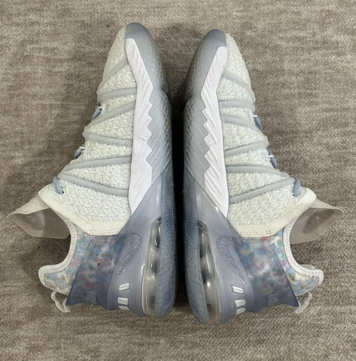 NIKE LEBRON XVIII 18 NRG BLUE TINT BOY'S BASKETBALL SHOES SIZE 4.5Y