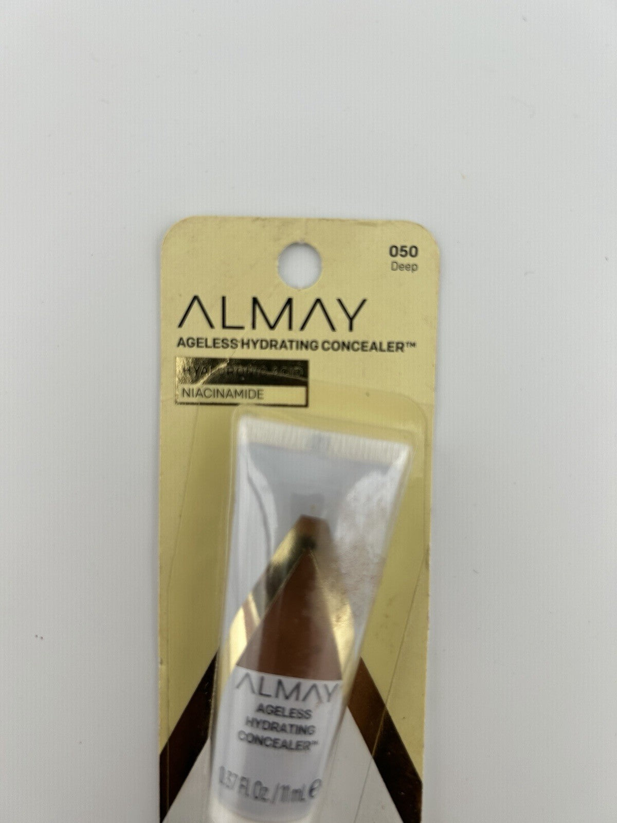 Almay Ageless Hydrating Concealer Shade - 050 Deep Hyaluronic Acid NEW