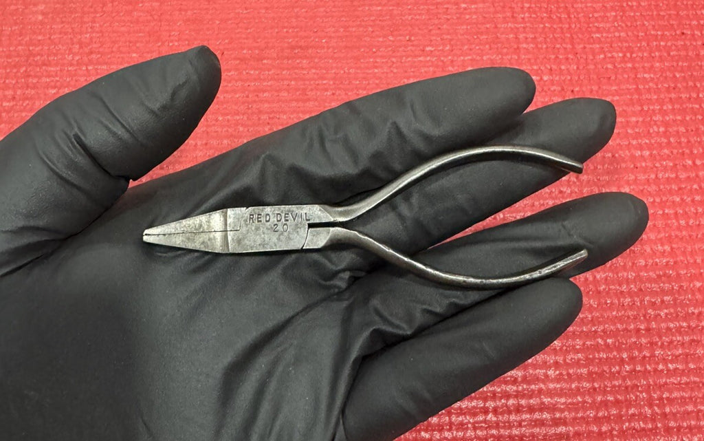 Vintage Red Devil No.20 Small Duckbill Pliers 4" long Made In USA Rare