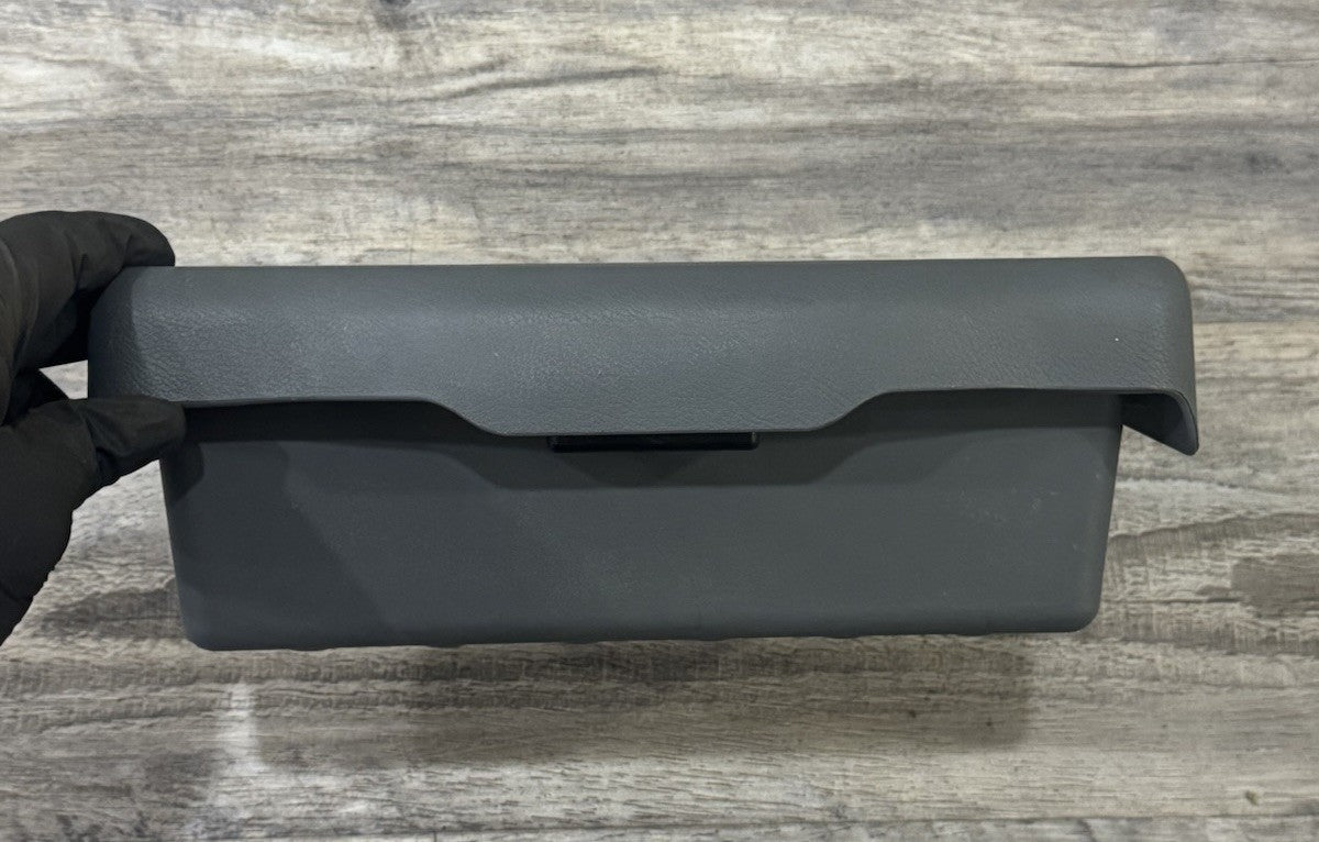 05-07 HONDA OEM Odyssey Front Under Passenger Seat Storage Bin Tray Drawer GRAY