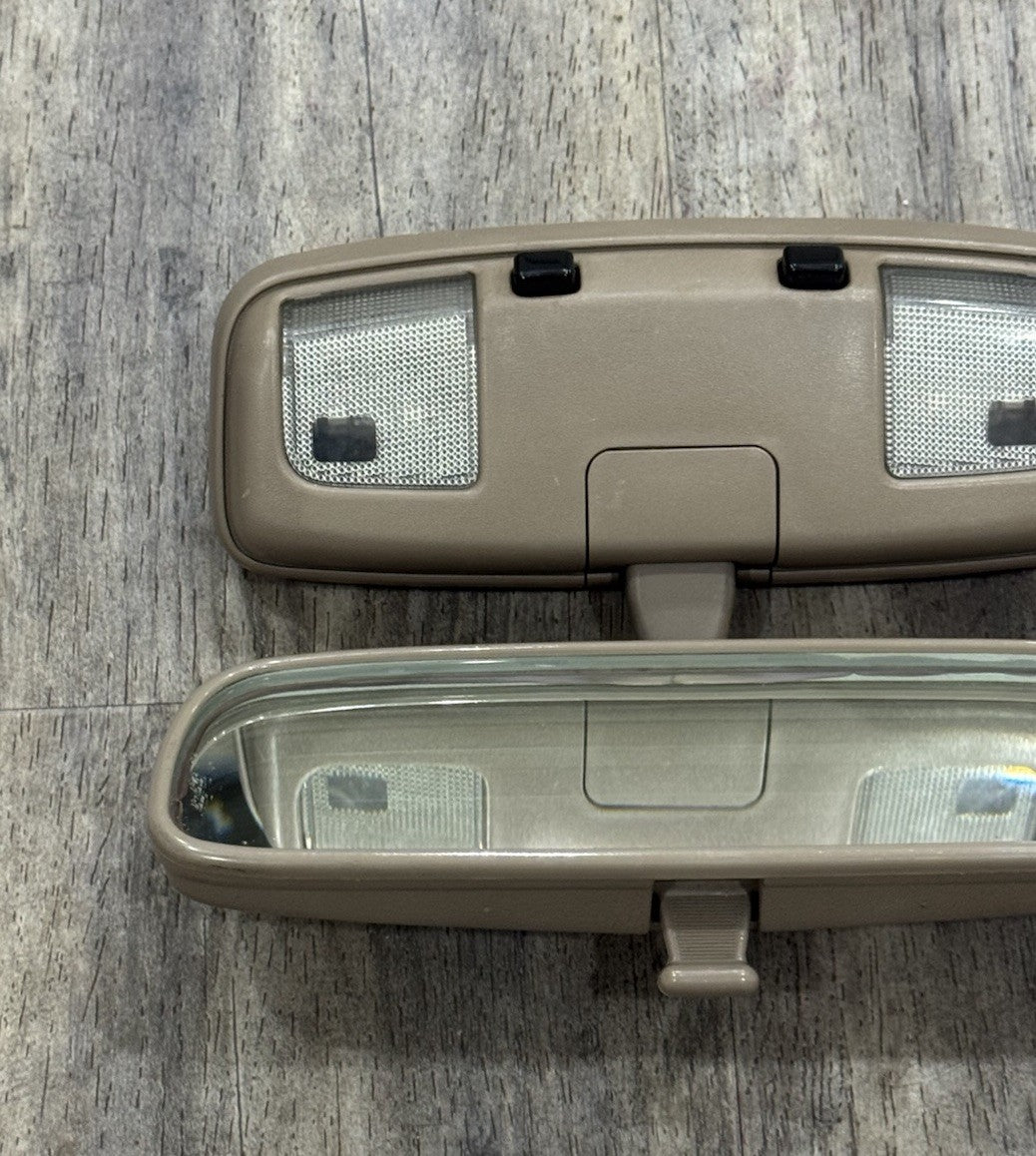 1996 1997 1998 Toyota 4Runner OEM Rear View Mirror Assembly Overhead Dome Light