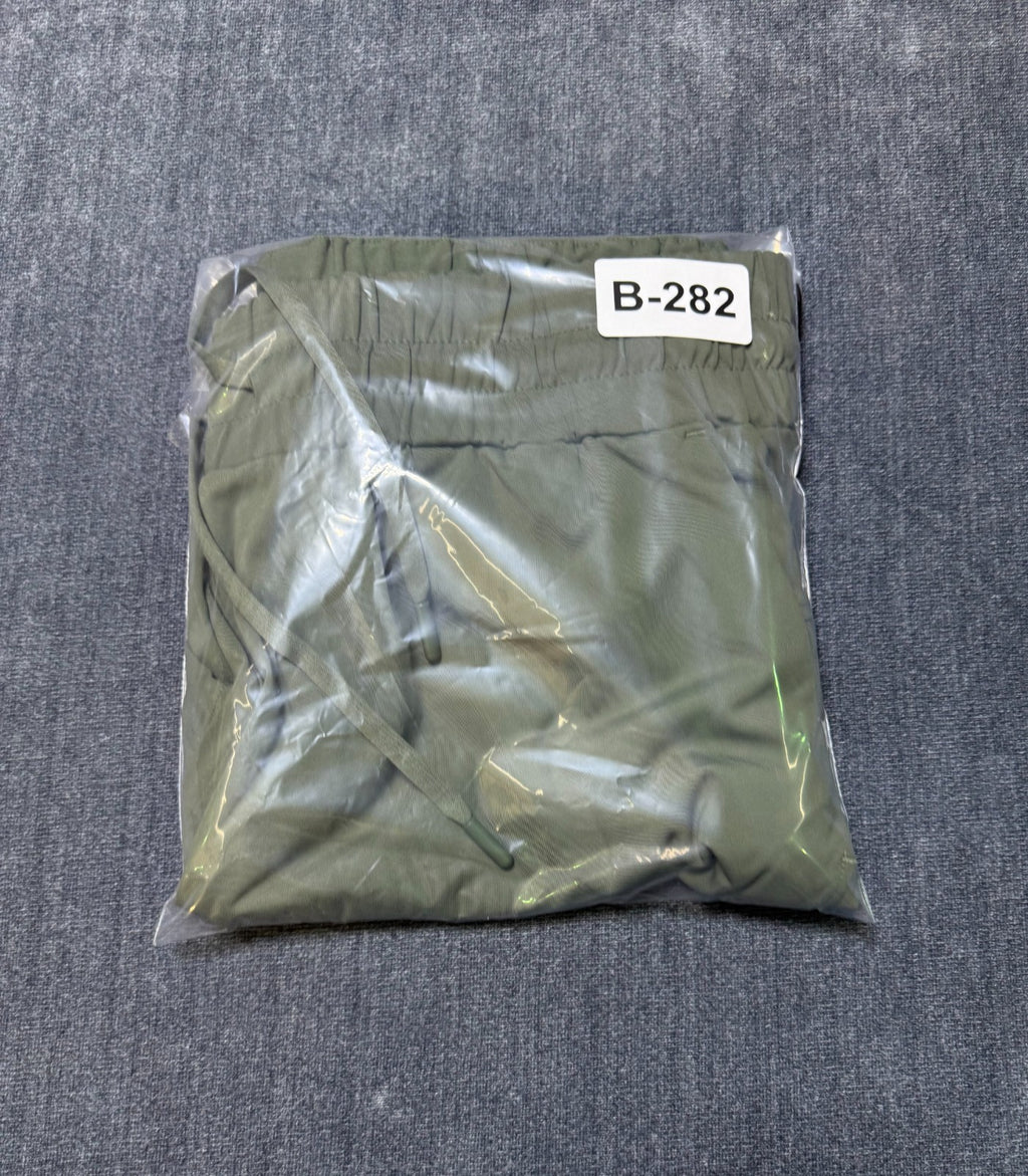 NWT Member's Mark Travel Joggers Women Large Olive Green Relaxed Fit Drawstring