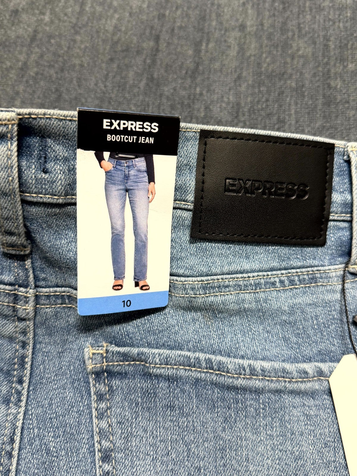 NWT Express Bootcut Jeans Women's 10 Blue Light Wash Casual 5-Pockets Zip Fly