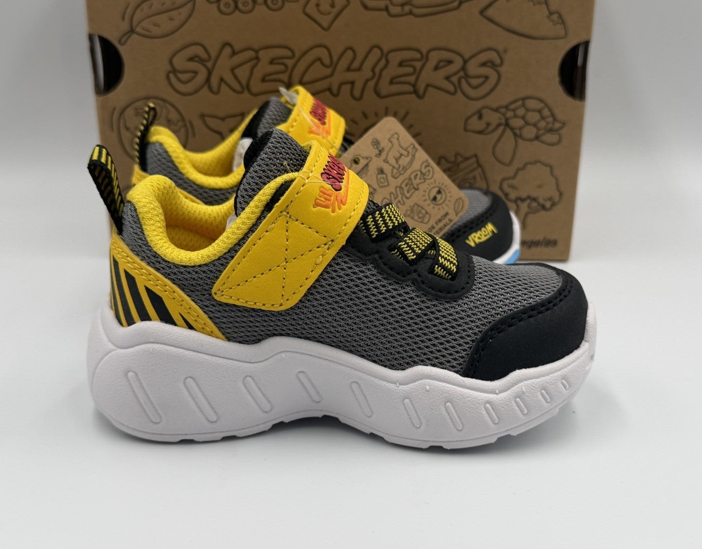 NEW Sketchers Vroom Sneakers Toddler Boys Size 5 Gray Yellow Construction Trucks