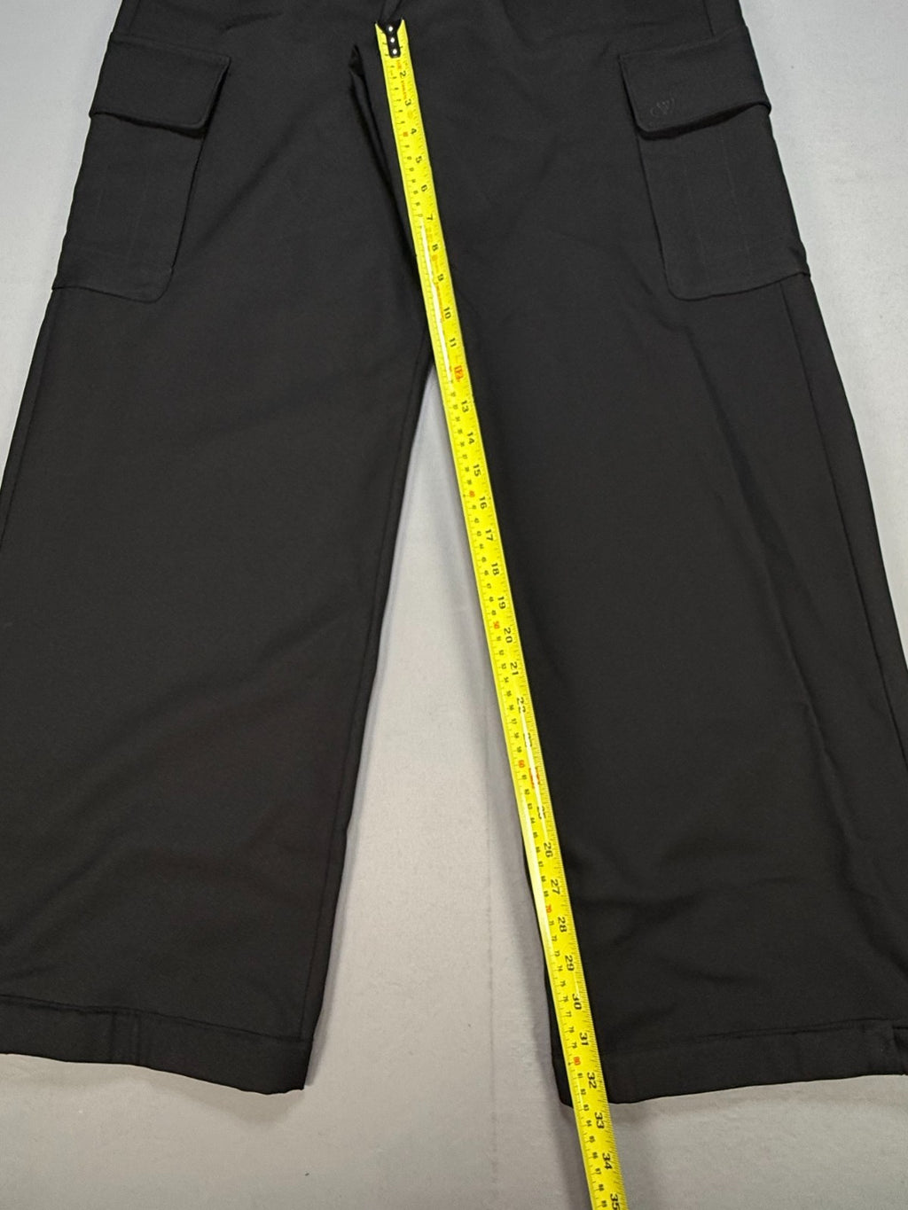 NWT Off-White OW Embroidered Drill Cargo Pants Men's 46 Black Pockets Workwear