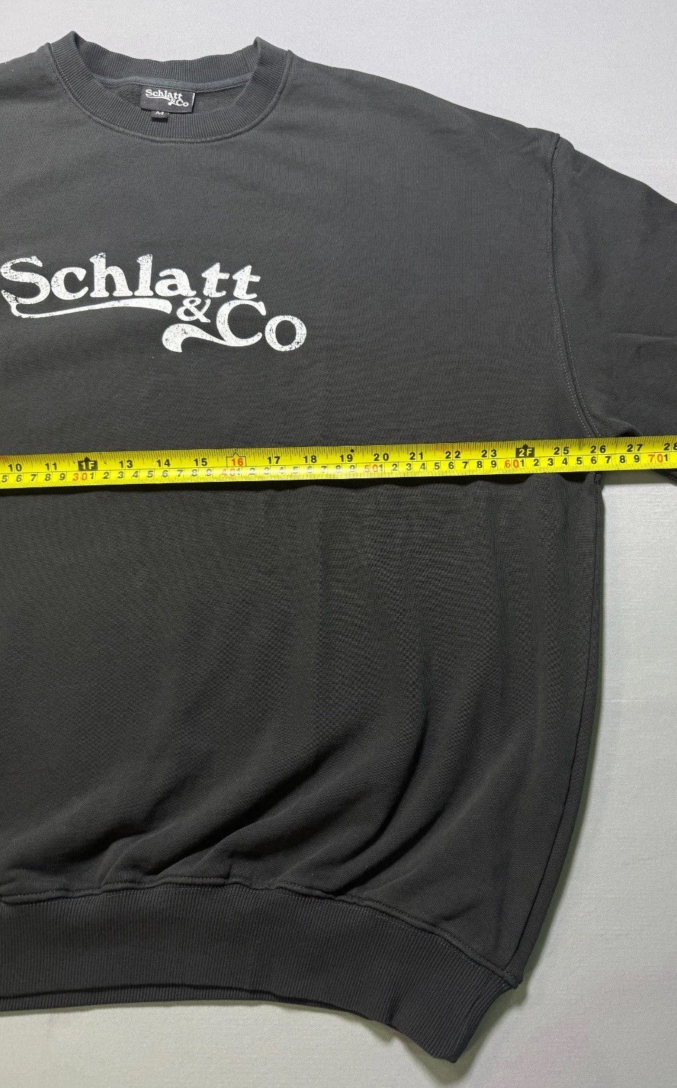 NWT Schlatt & Co Crewneck Sweatshirt Men's Medium Black Long Sleeve Y2K Sports