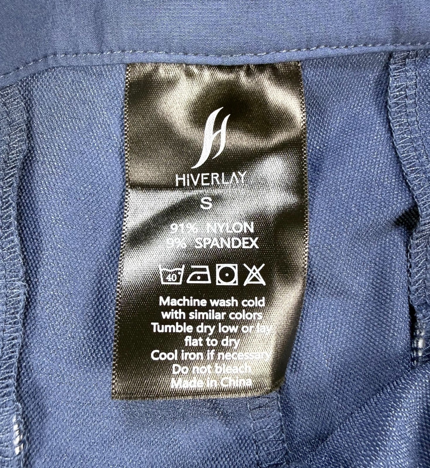 NWT Hiverlay Straight Leg Golf Pants Women Small Blue Lightweight Stretch Casual