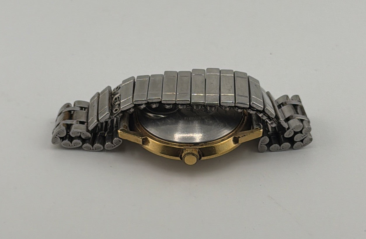 Vintage Timex Electric Dynabeat Watch Day Date Water Resistant Needs Battery