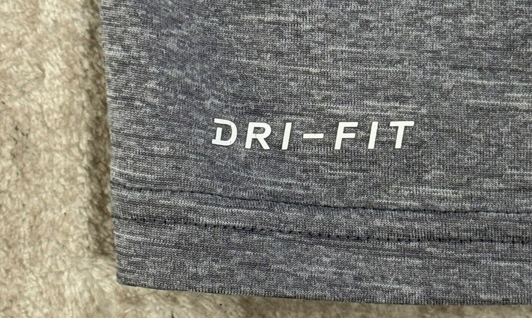 Nike Swim XL Men’s Dri-Fit Gray T-Shirt UPF 40+ Short Sleeve