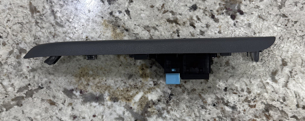 2005-2010 Honda Odyssey Rear Right Side Door Power Window Switch with Bezel OEM