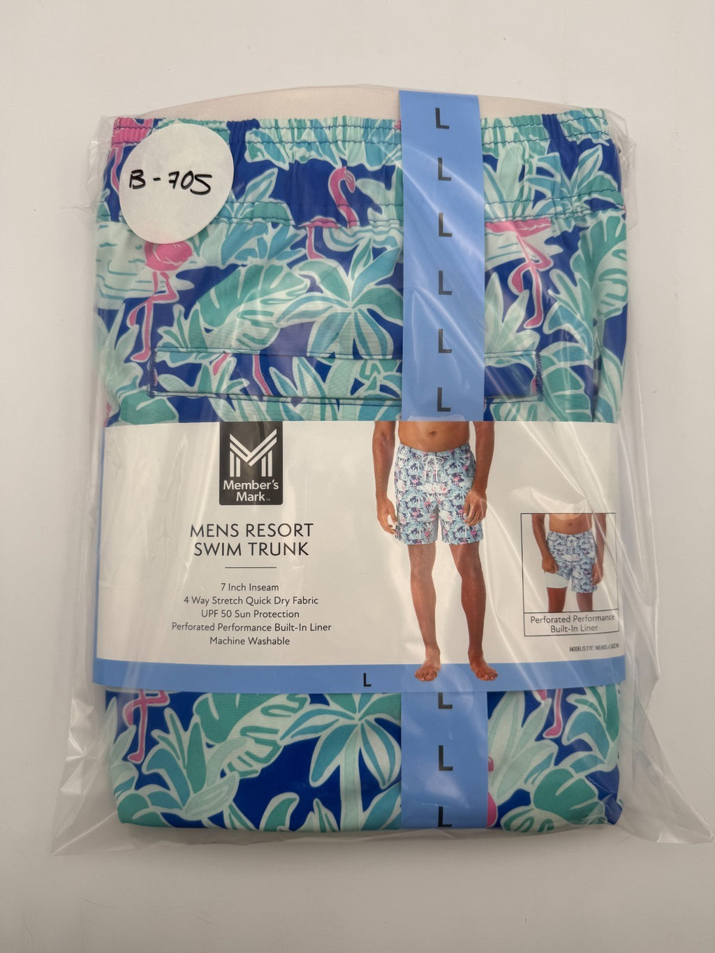 NWT Member's Mark Resort Swim Trunks Men Large Blue Flamingo Lined 4-Way Stretch