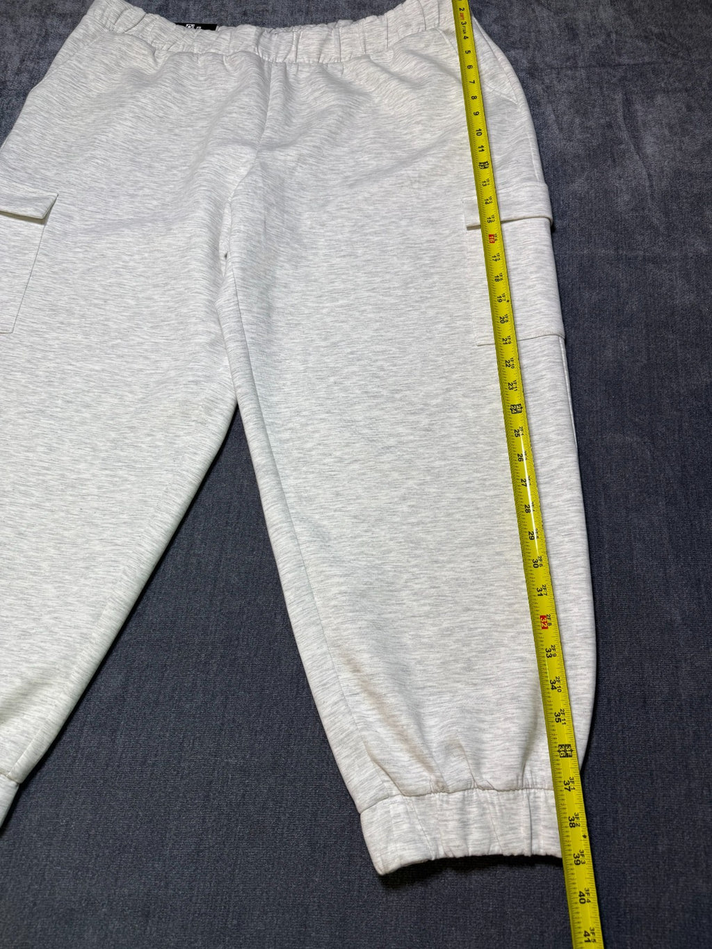 NWT Express Cargo Joggers Women's 2XL Light Gray Relaxed Fit Comfort Sporty