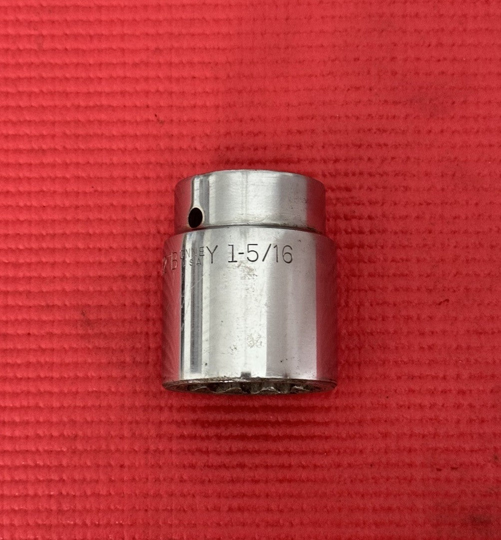 Vintage Bonney Tools #R42 , 3/4” Drive 1 5/16” Shallow Socket Made In USA