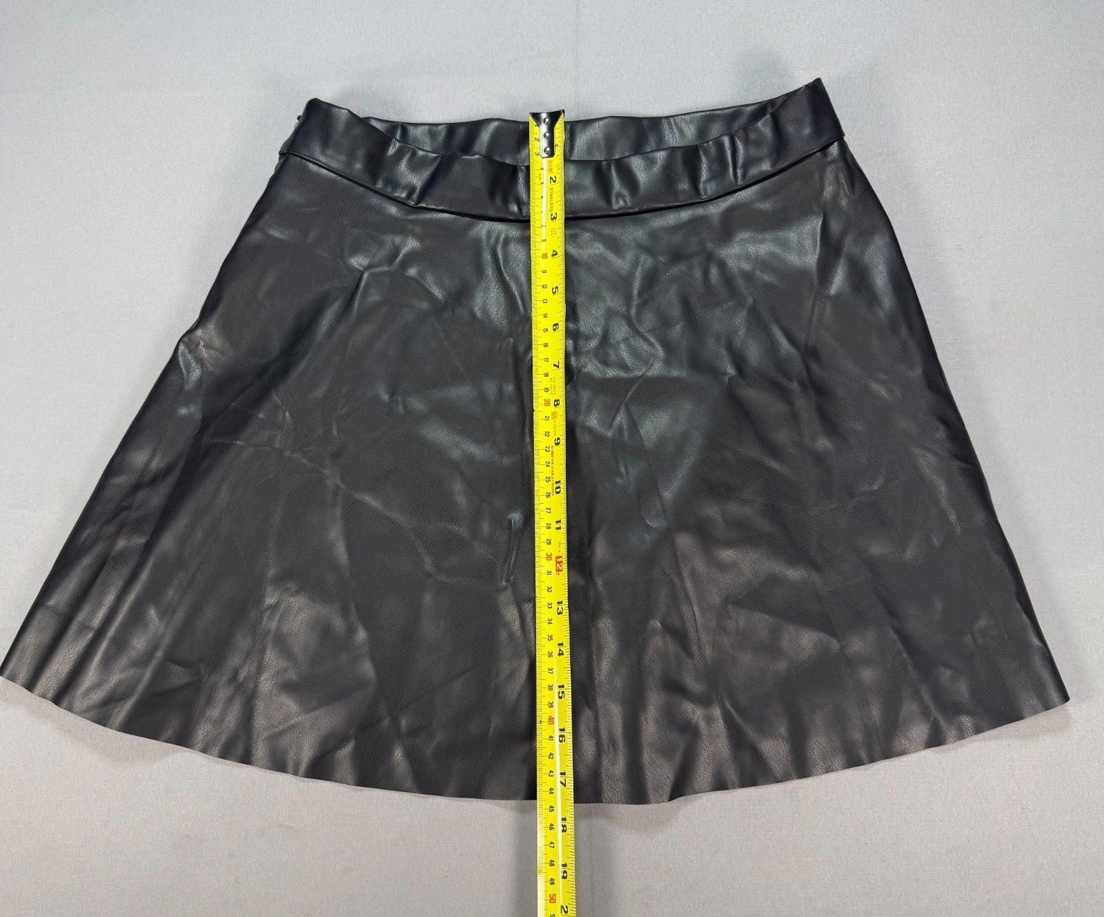 Women's Large Faux Leather Skater Skirt Black A-Line Pleated Mini Circle Skirt