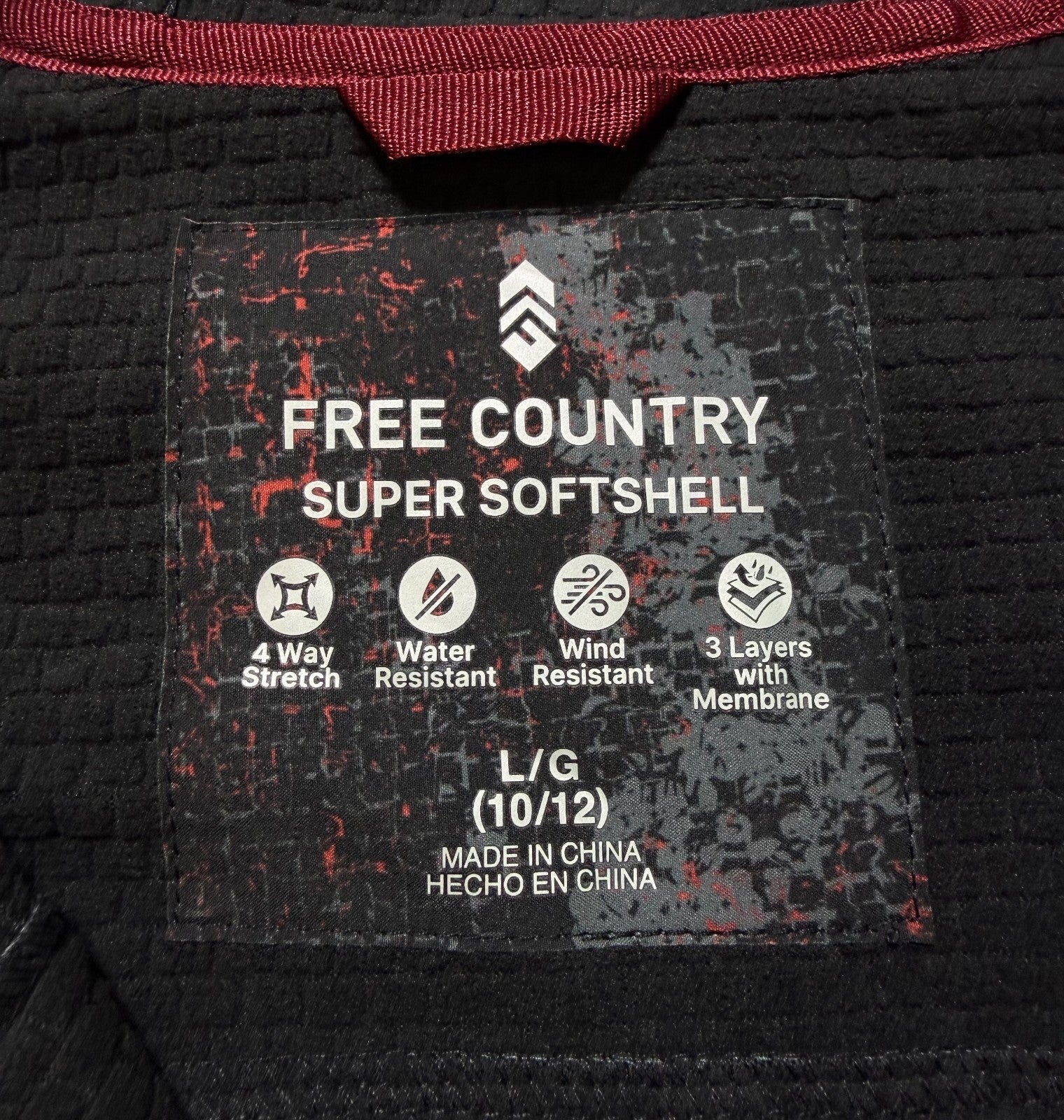 NWT Free Country Vertex Softshell Jacket Boys Large (10/12) Black Camo Full Zip