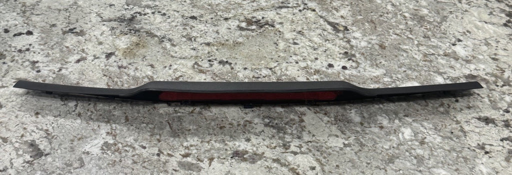 2007-2009 MINI COOPER S R56 REAR TAILGATE 3RD BRAKE LIGHT LAMP TRIM OEM GENUINE