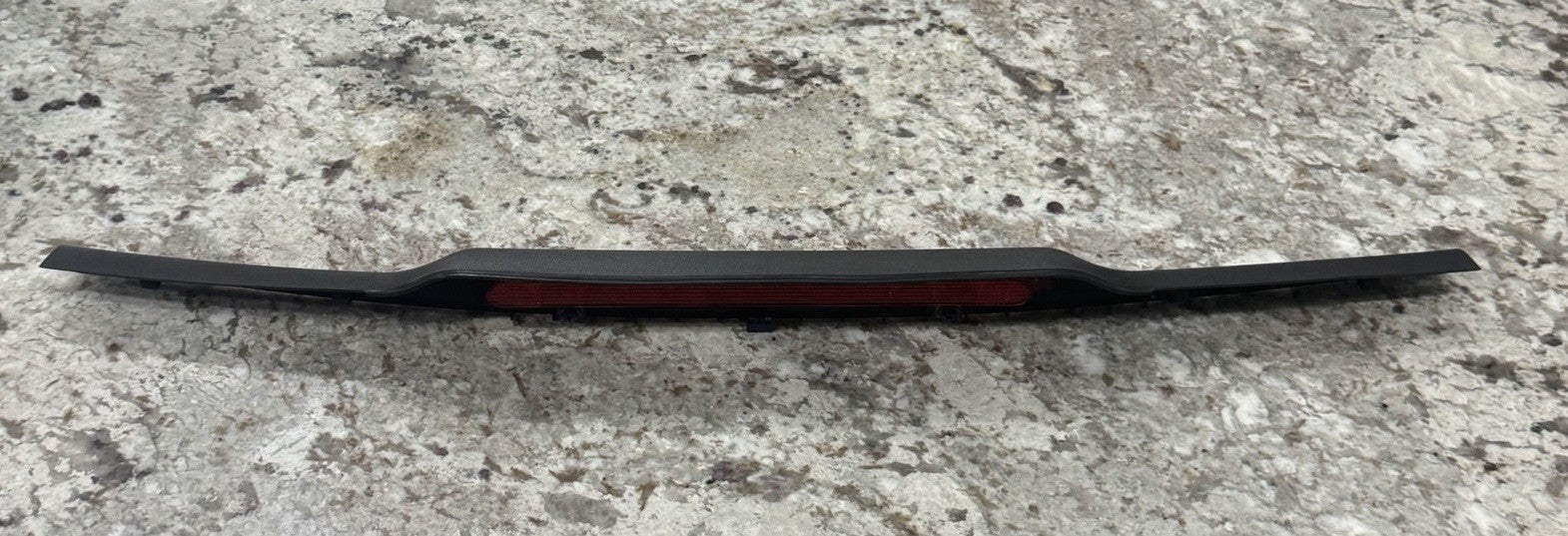 2007-2009 MINI COOPER S R56 REAR TAILGATE 3RD BRAKE LIGHT LAMP TRIM OEM GENUINE