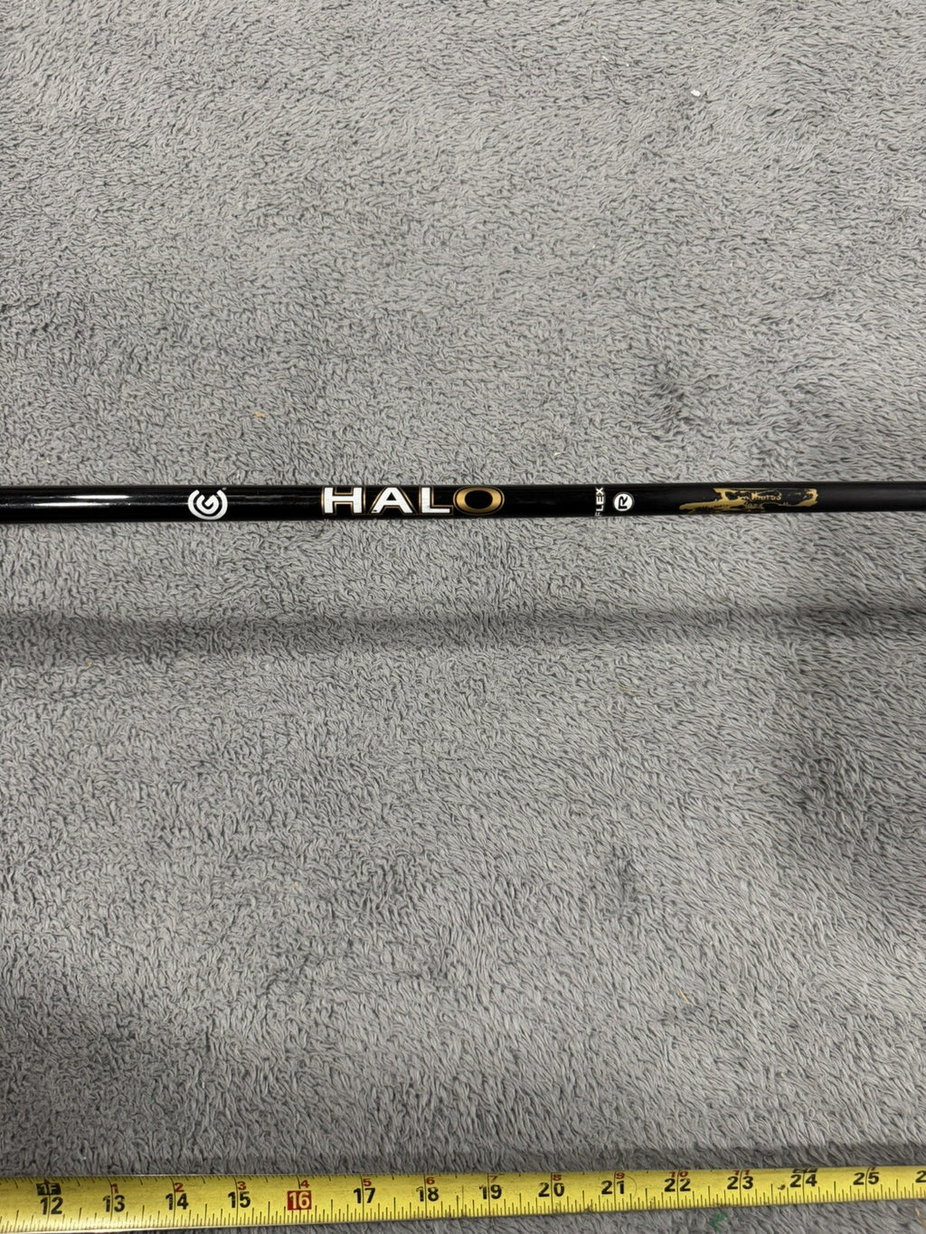 Cleveland Halo 3i Hybrid 22 Degree Regular Flex Graphite RH Lamkin Golf Club