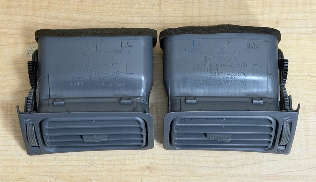 03-08 Toyota Corolla Left Driver,Right Passenger Side AC Air Vent Grey OEM Set