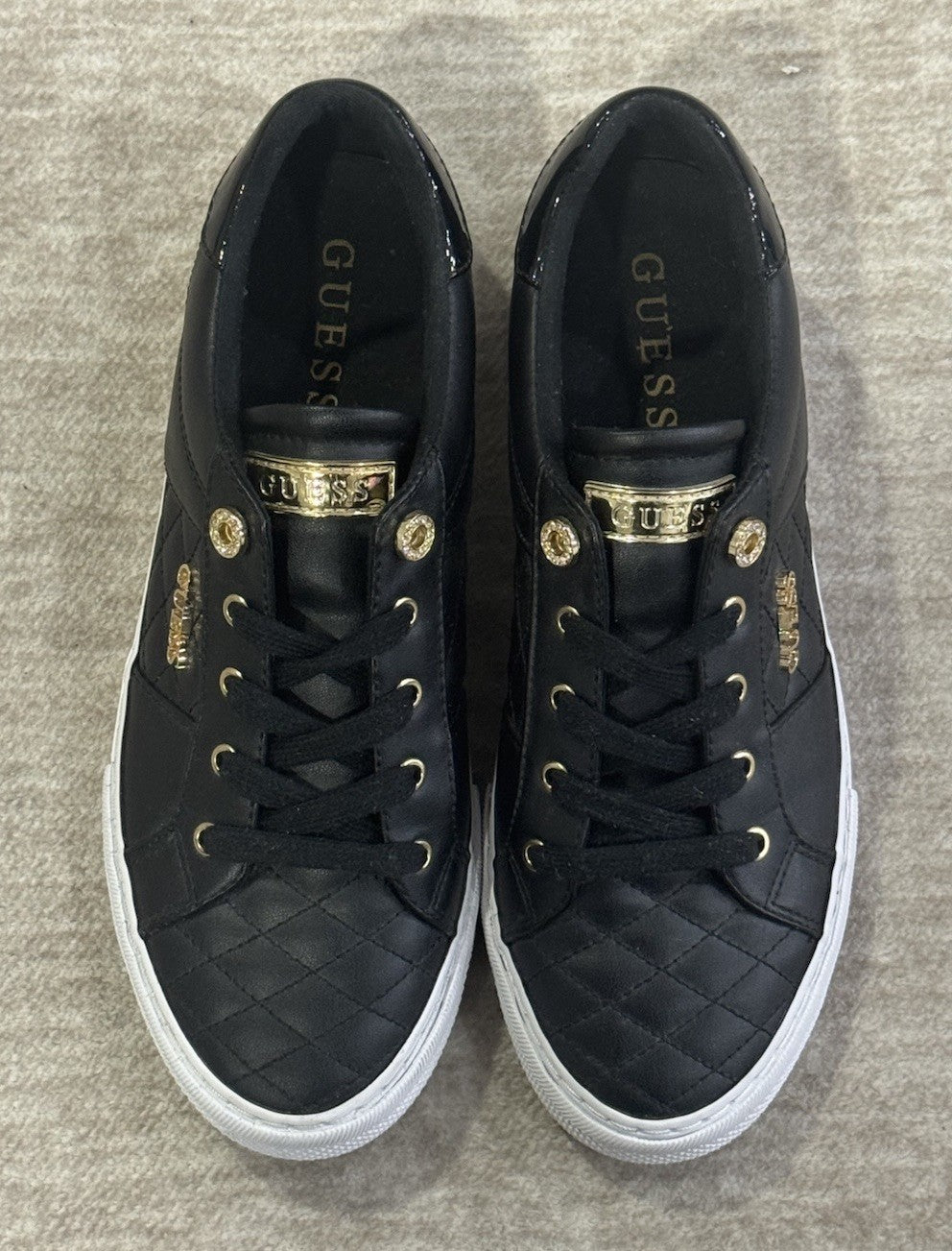Guess GW Loven Womens Black/White/Gold Low Top Lace Casual Sneaker Size 9.5 M