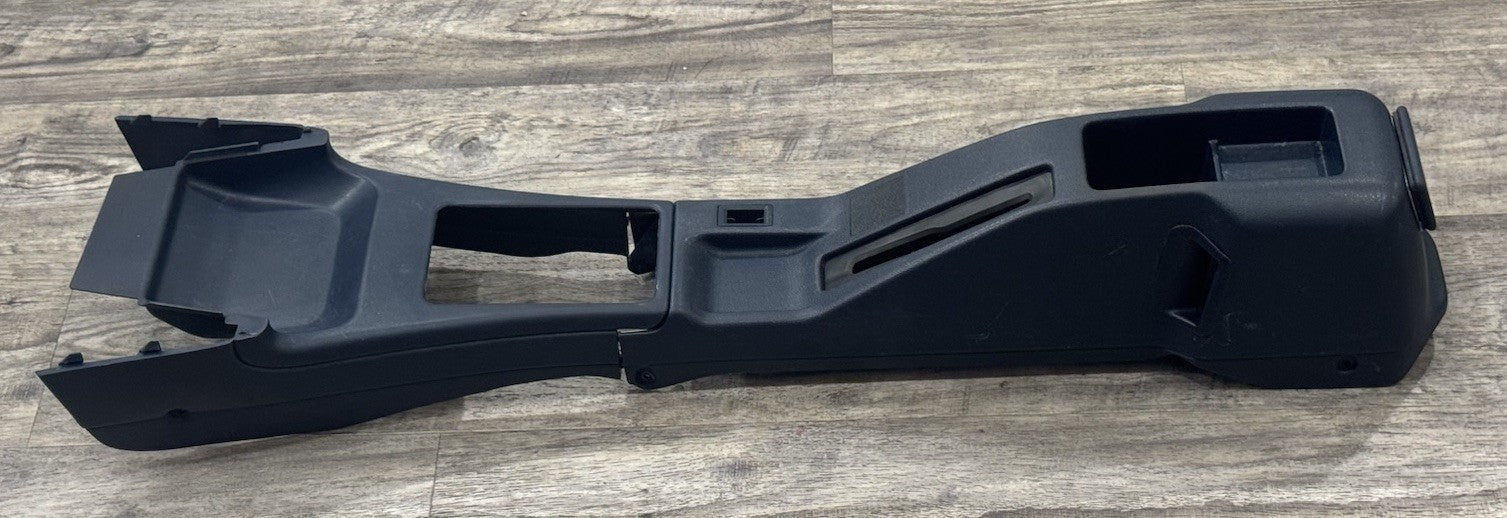 1991 TOYOTA COROLLA WAGON OEM CENTER CONSOLE & GEAR SHIFT BEZEL BLUE VERY RARE