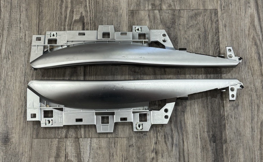 2013-2019 INFINITI M37 Q70 Q70l CENTER CONSOLE Panel SIDE MOLDING TRIM OEM