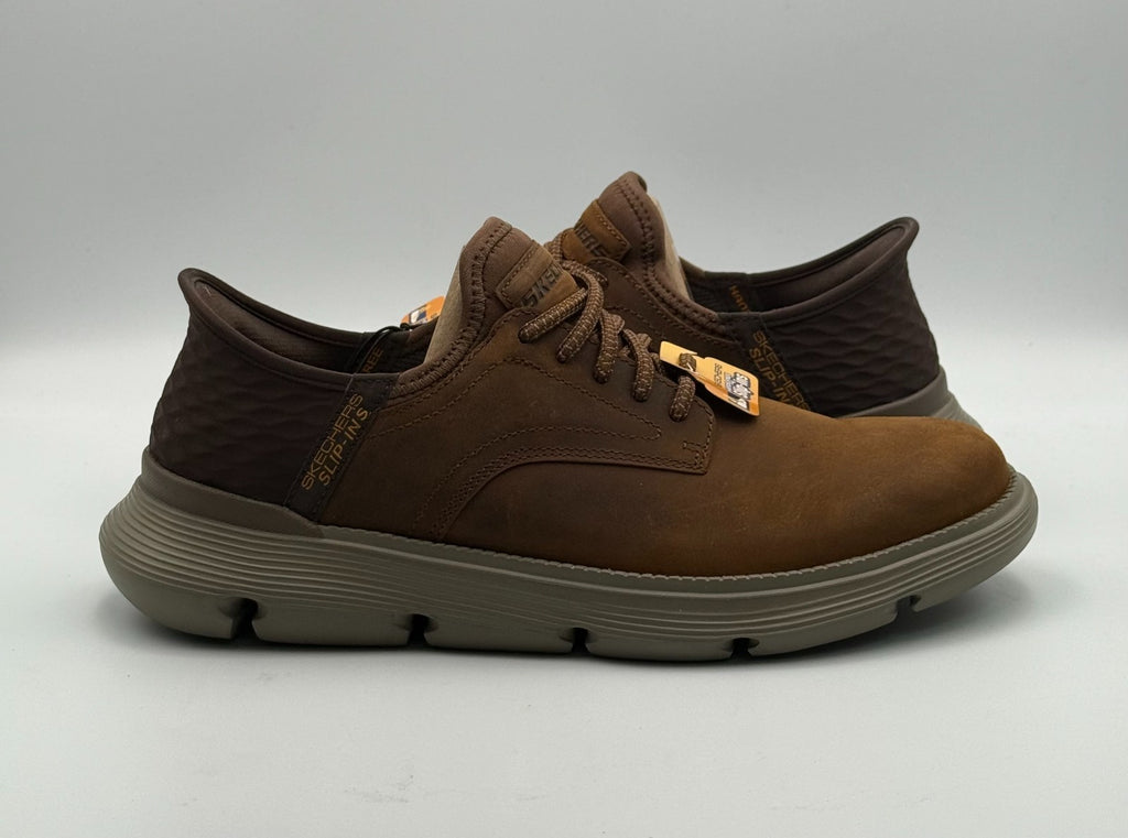 New Skechers Garza Gervin Slip in Sneakers Men's 8.5 Dark Brown Low Top Leather