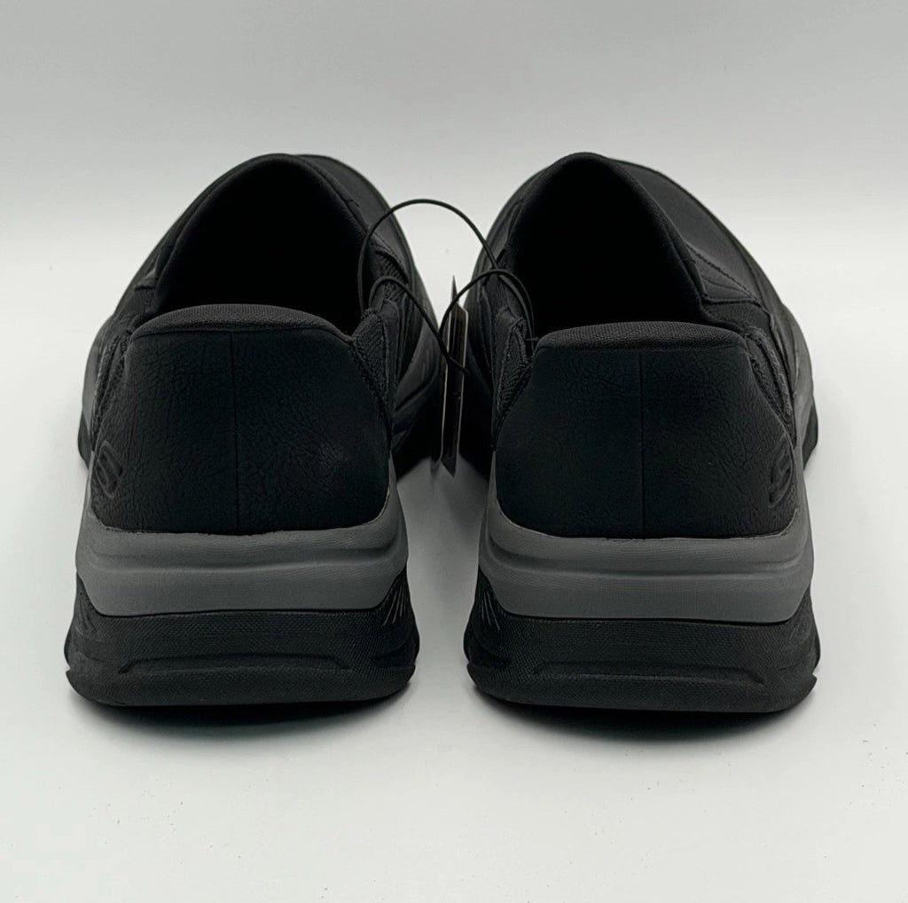 Skechers Men’s Hands Free Slip-ins Izaiah Black Slip-On Sneakers Men’s Size 9