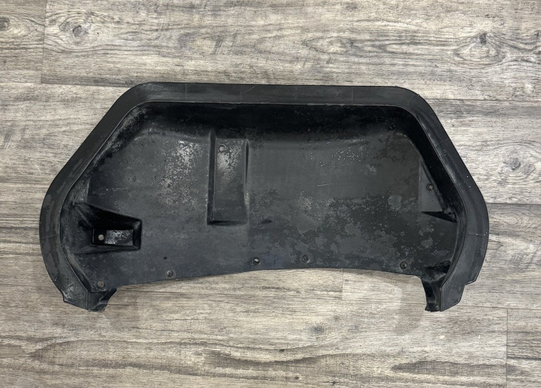 1988-96 CHEVROLET CORVETTE C4 FRONT LEFT UPPER WHEELHOUSE SPLASH SHIELD OEM