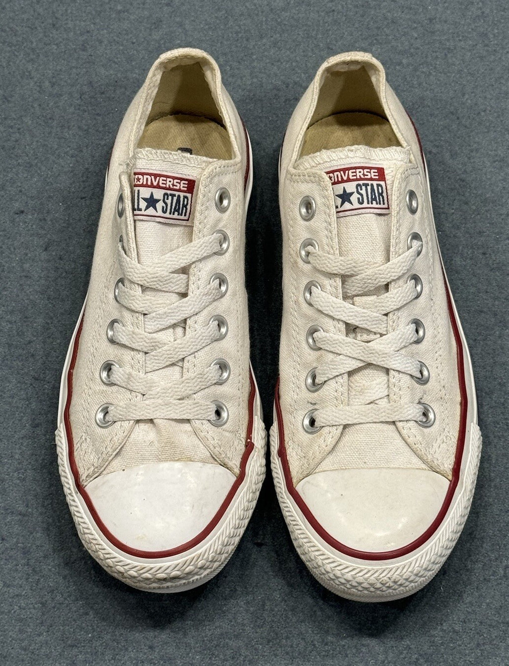 Converse White Chuck Taylor All Star- UNISEX Women’s 7 & Mens 5, LOW TOP SHOES