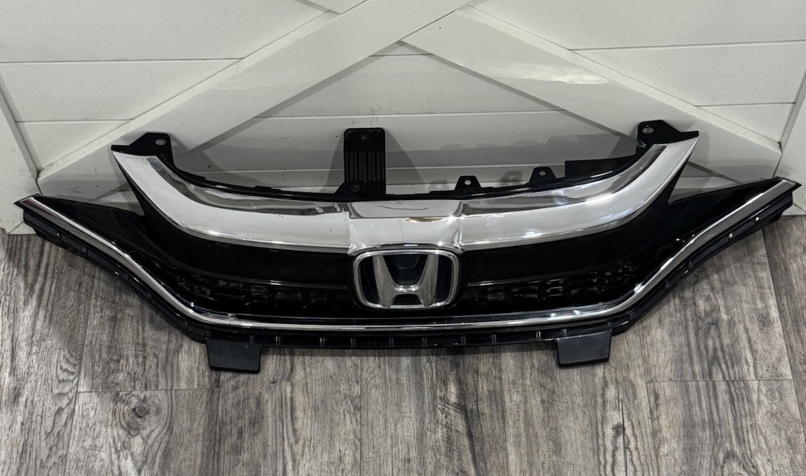 2018-2020 Honda Fit Front Bumper Grille Grill Chrome  OEM Genuine